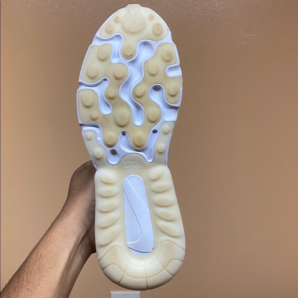 Nike Air Max 270 React Women’s Running Sneakers Gradient Shift SZ 9.5 AT6174-102 - Picture 14 of 17